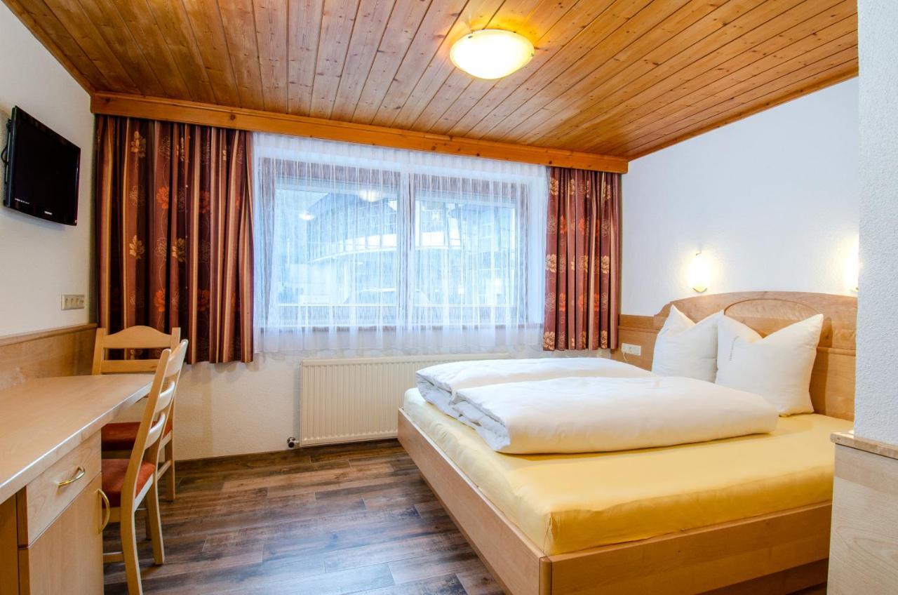 Hotel Garni Golfais Ischgl Buitenkant foto
